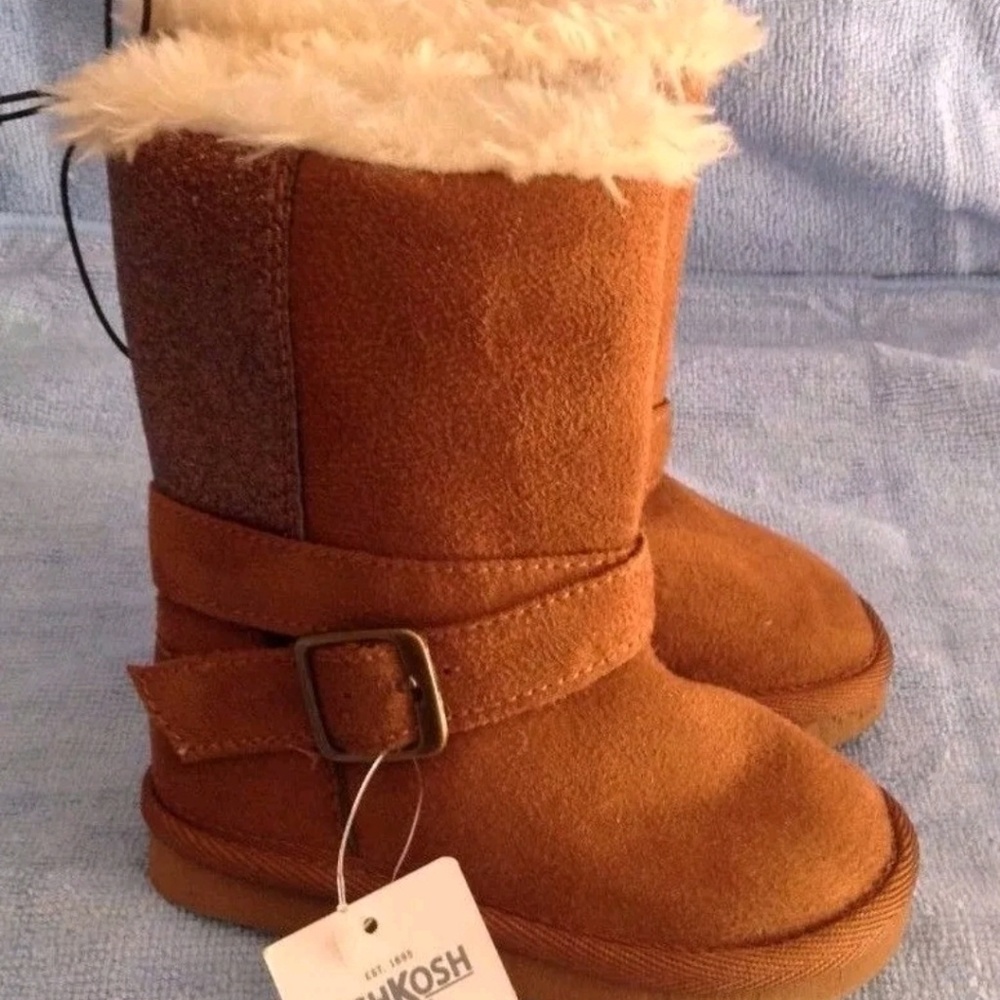 New OshKosh B'Gosh Tessie-13 Boot (Toddler)